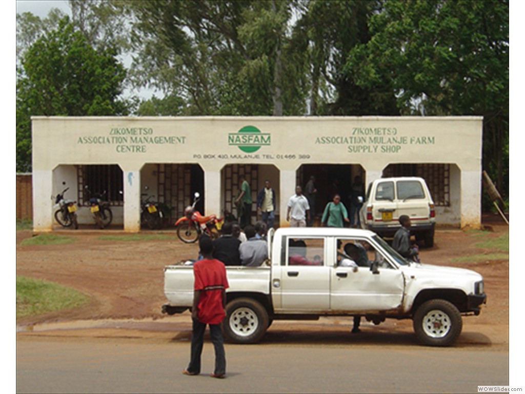 Mulanje Comercial Buildings1001