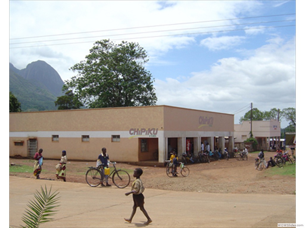 Mulanje Comercial Buildings1005